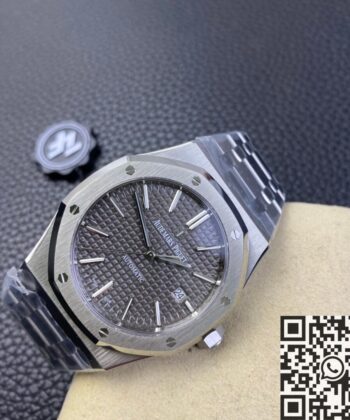 Audemars Piguet Royal Oak Water Resistant 15400ST.OO.1220ST