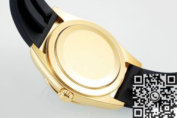 Sky-Dweller Rolex M336238-0002 Gold Watch Case Rubber Strap