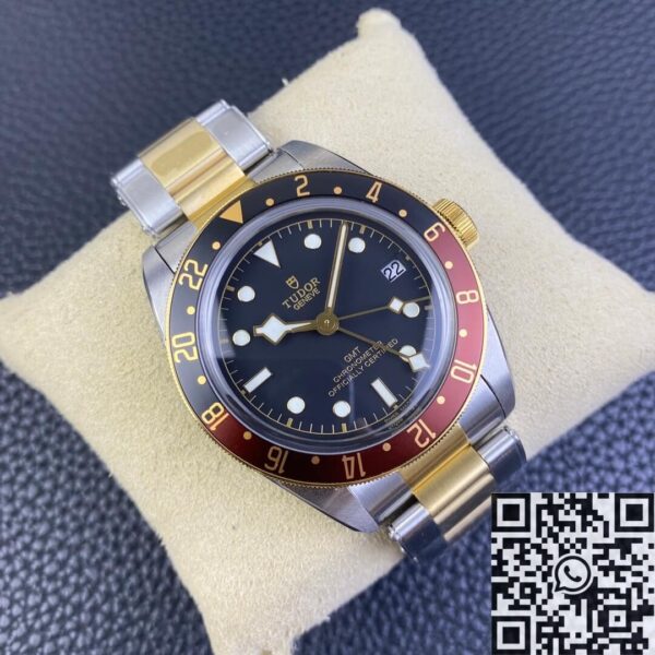 Tudor Black Bay Burgundy​ Heritage M79833MN-0001 GMT Watch