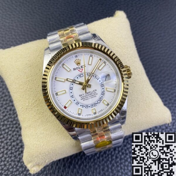 Noob Factory Sky Dweller Rolex M326933-0009 White Dial Watch