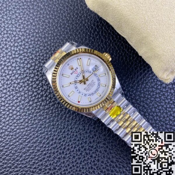 Noob Factory Sky Dweller Rolex M326933-0009 White Dial Watch