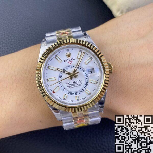 Noob Factory Sky Dweller Rolex M326933-0009 White Dial Watch
