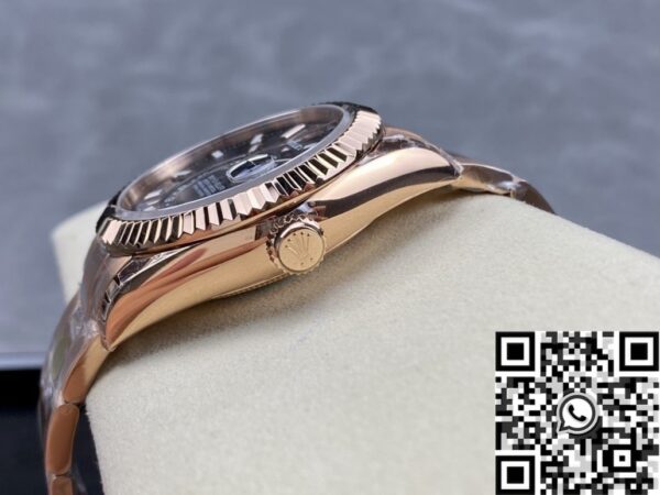 Rolex Gold Sky Dweller​ M326935-0007 Rose Gold Noob Factory