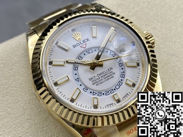 Noob Sky Dweller Watch Rolex M326938-0005 White Dial