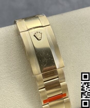 Noob Sky Dweller Watch Rolex M326938-0005 White Dial