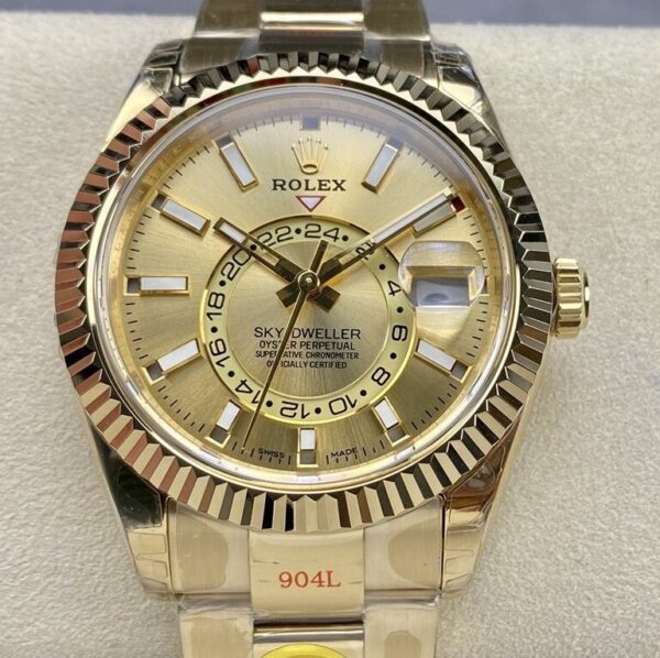 Rolex Sky Dweller Watches M326933-0009 Golden Noob Factory