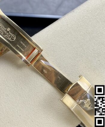 Rolex Sky Dweller Watches M326933-0009 Golden Noob Factory