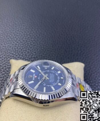 Noob Factory Fake Rolex Sky Dweller M326934-0004 Blue Dial