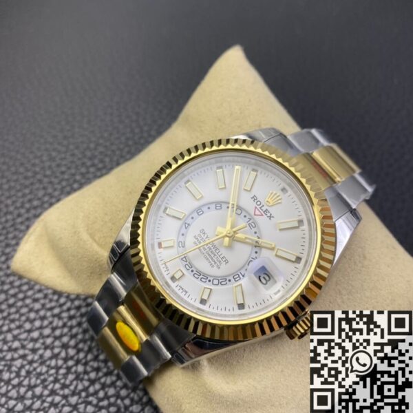Noob Factory Replica Rolex Sky Dweller M326933-0009 White Dial