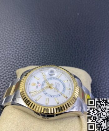 Noob Factory Replica Rolex Sky Dweller M326933-0009 White Dial