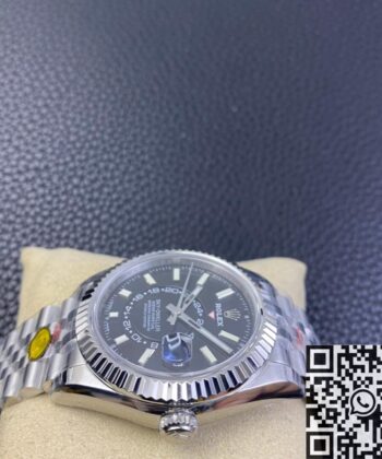 Rolex Sky Dweller Movement M326934-0006 Gloss Black Dial