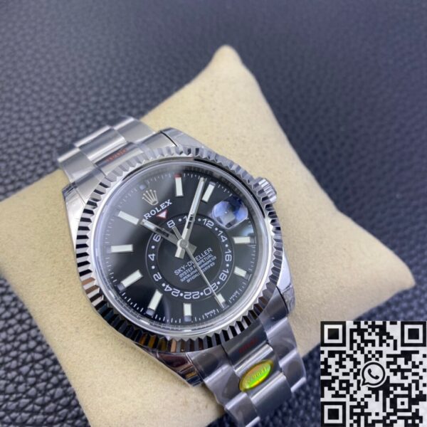 Fake Sky Dweller Watch Rolex M326934-0005 Gloss Black Dial