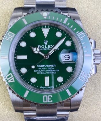 Submariner Rolex 116610LV-0002 Green Dial Size 40mm Watch