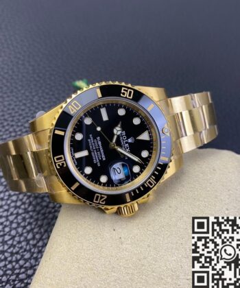 Rolex Submariner Date 116618LN-97208 Gold Watch Size 40mm