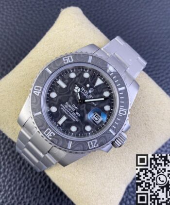 Rolex Submariner Replica Custom Carbon Fiber Dial Size 40mm