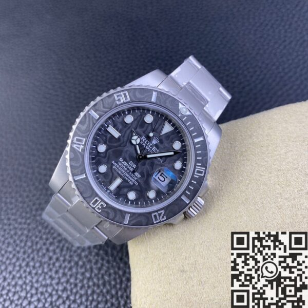Rolex Submariner Replica Custom Carbon Fiber Dial Size 40mm