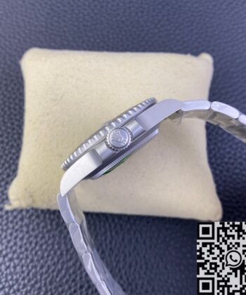 Rolex Submariner Replica Custom Carbon Fiber Dial Size 40mm