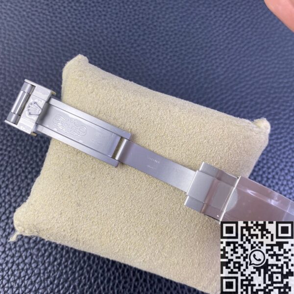 Rolex Submariner Replica Custom Carbon Fiber Dial Size 40mm