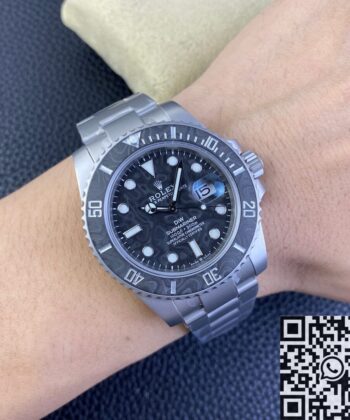 Rolex Submariner Replica Custom Carbon Fiber Dial Size 40mm