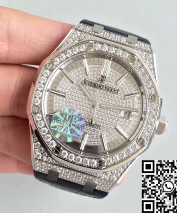 Audemars Piguet Royal Oak Diver 15452BC.ZZ.D019CR.01 41mm