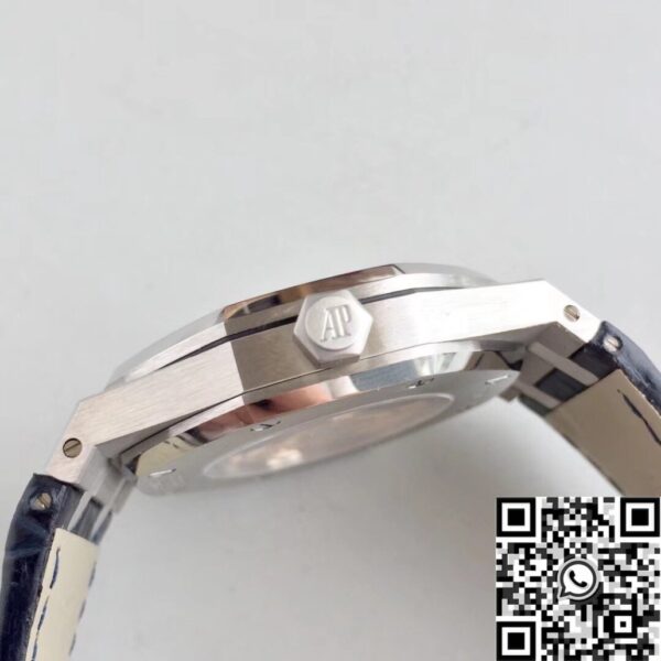 Audemars Piguet Royal Oak Diver 15452BC.ZZ.D019CR.01 41mm