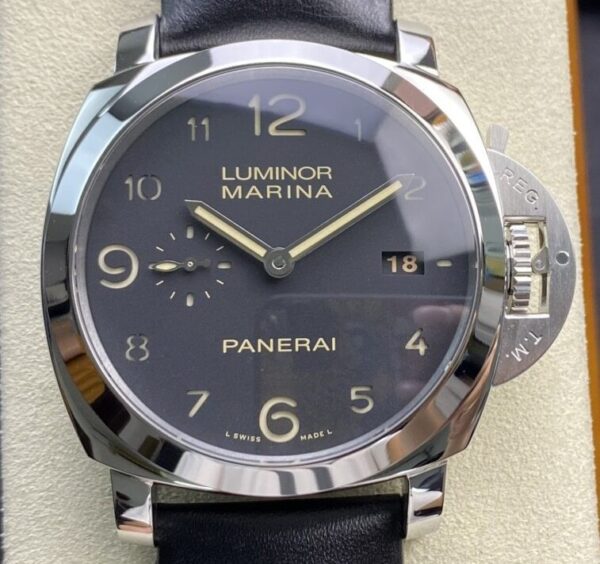 Panerai Luminor Knock Off PAM359 Black Leather Strap 44mm