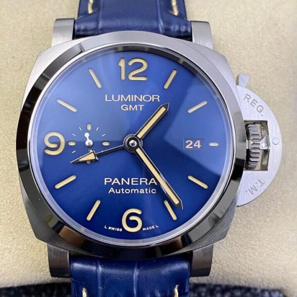 Luminor GMT Panerai PAM01033 Blue Dial Size 44mm VS Factory