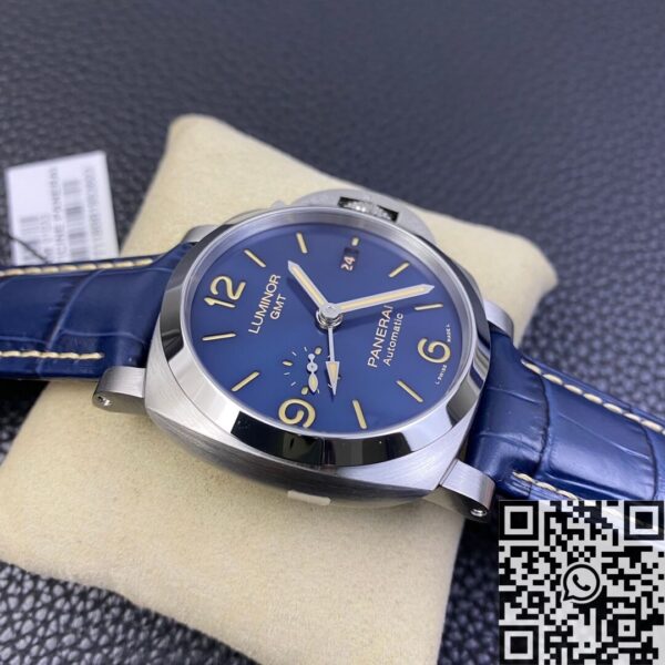 Luminor GMT Panerai PAM01033 Blue Dial Size 44mm VS Factory