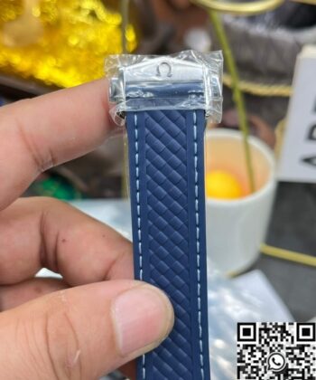 Omega Seamaster Professional 220.12.43.22.03.001 Blue Dial