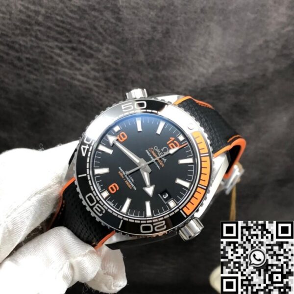 Omega Professional Seamaster 600M Diver 215.32.44.21.01.001