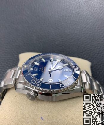 New Omega Seamaster​ Diver 600M 215.30.44.21.03.001 Blue Dial