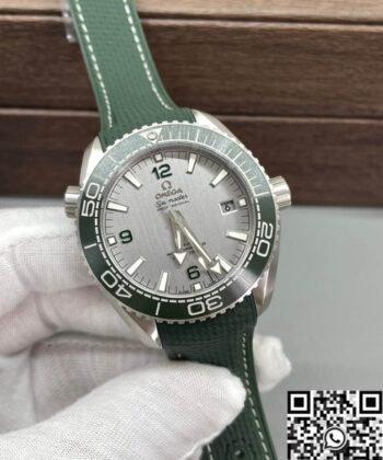 Omega Seamaster Worldtimer​ Diver 600M 215.32.44.21.06.001
