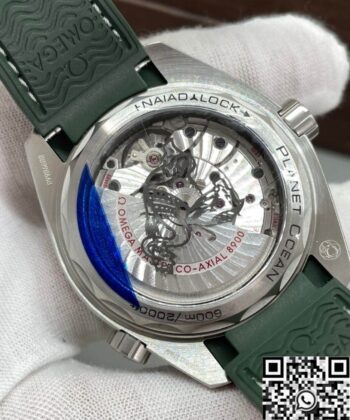Omega Seamaster Worldtimer​ Diver 600M 215.32.44.21.06.001
