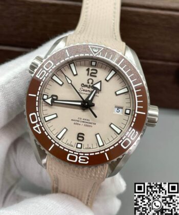 Old Omega Seamaster Automatic​ Diver 600M 215.32.44.21.09.001