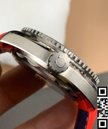 Omega Seamaster 600 Diver 215.32.43.21.04.001 White Dial