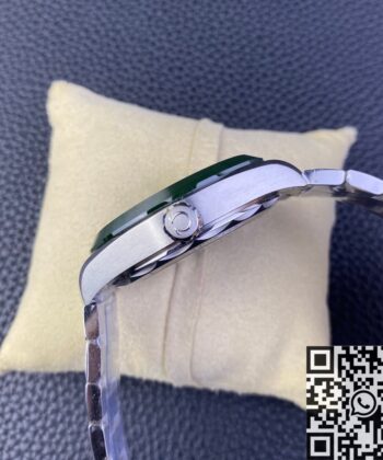 VS Factory Seamaster Omega 220.30.43.22.10.001 Green Dial