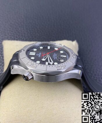 Omega Seamaster Black Watch Diver 300M 210.32.42.20.01.002