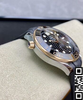Seamaster Omega Bond​ Diver 300M 210.22.42.20.01.002