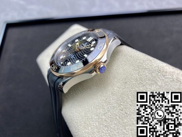 Seamaster Omega Bond​ Diver 300M 210.22.42.20.01.002