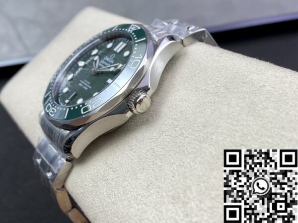 Omega Seamaster Green Diver 300M 210.30.42.20.10.001