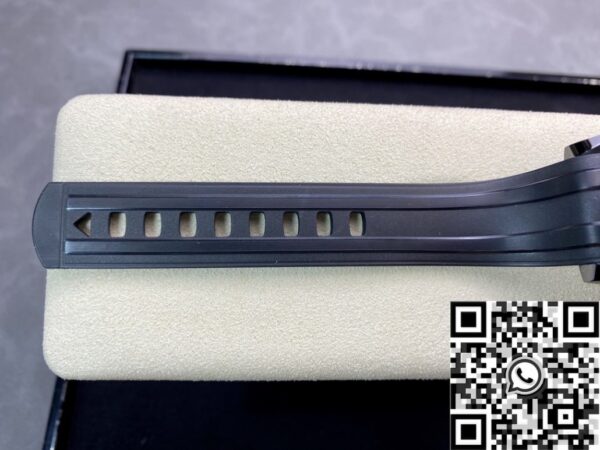 Omega Seamaster 300 Black 210.92.44.20.01.001 Ceramic