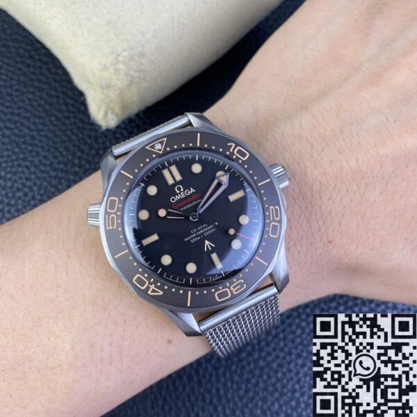 Watch Omega Seamaster Diver 300M 210.90.42.20.01.001 Black