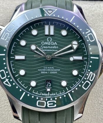 Green Omega Seamaster Diver 300M 210.32.42.20.10.001