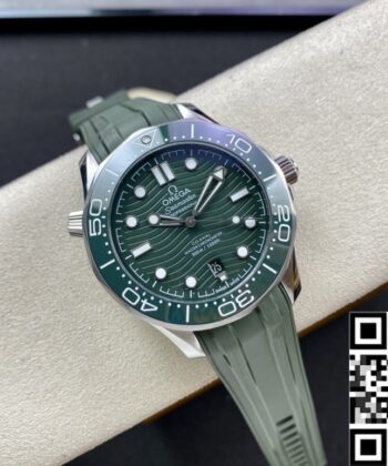 Green Omega Seamaster Diver 300M 210.32.42.20.10.001