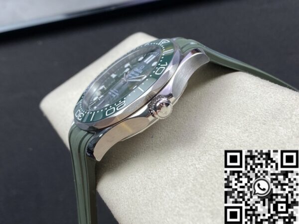Green Omega Seamaster Diver 300M 210.32.42.20.10.001