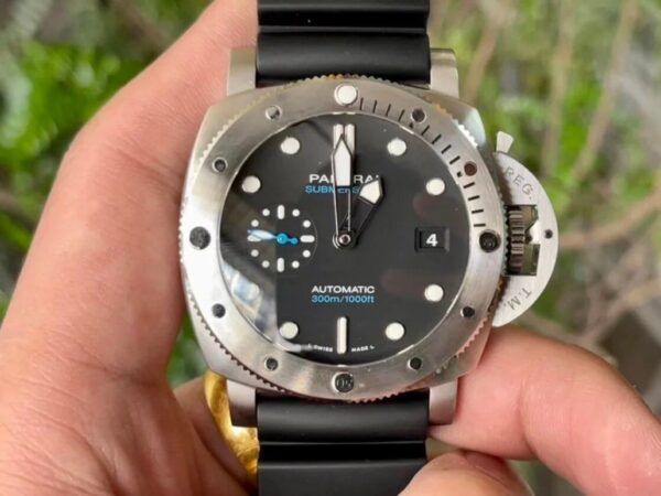 Panerai Submersible PAM1229 Black Dial Size 44mm VS Factory