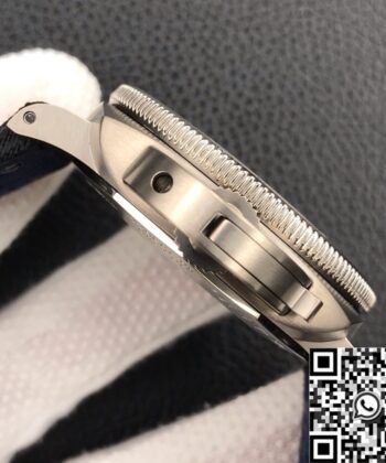 Panerai Submersible Watch PAM00984 Matte Eco-Titanium™