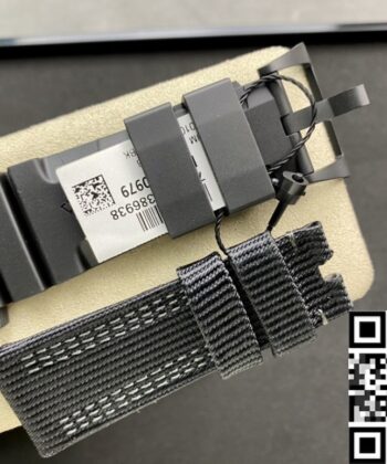 VS Factory Panerai Submersible PAM00979 Camouflage Black