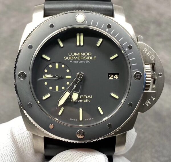 VS Factory Submersible Panerai PAM00389 Black Dial Size 47mm