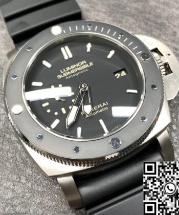 VS Factory Submersible Panerai PAM00389 Black Dial Size 47mm